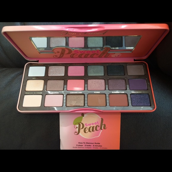Too Faced ‘Sweet Peach’ palette - Picture 3 of 6